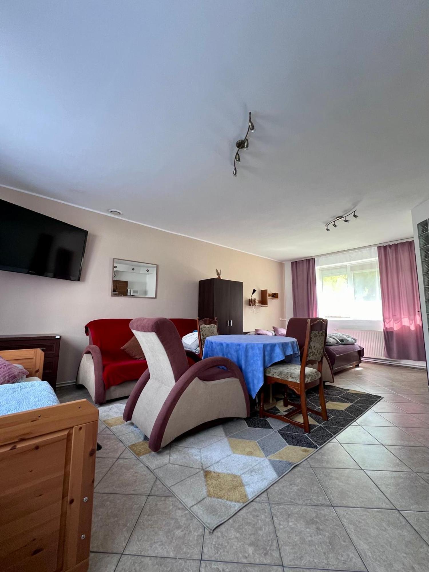 Osrodek Wczasowy Camping Morski Ustka Ruang foto