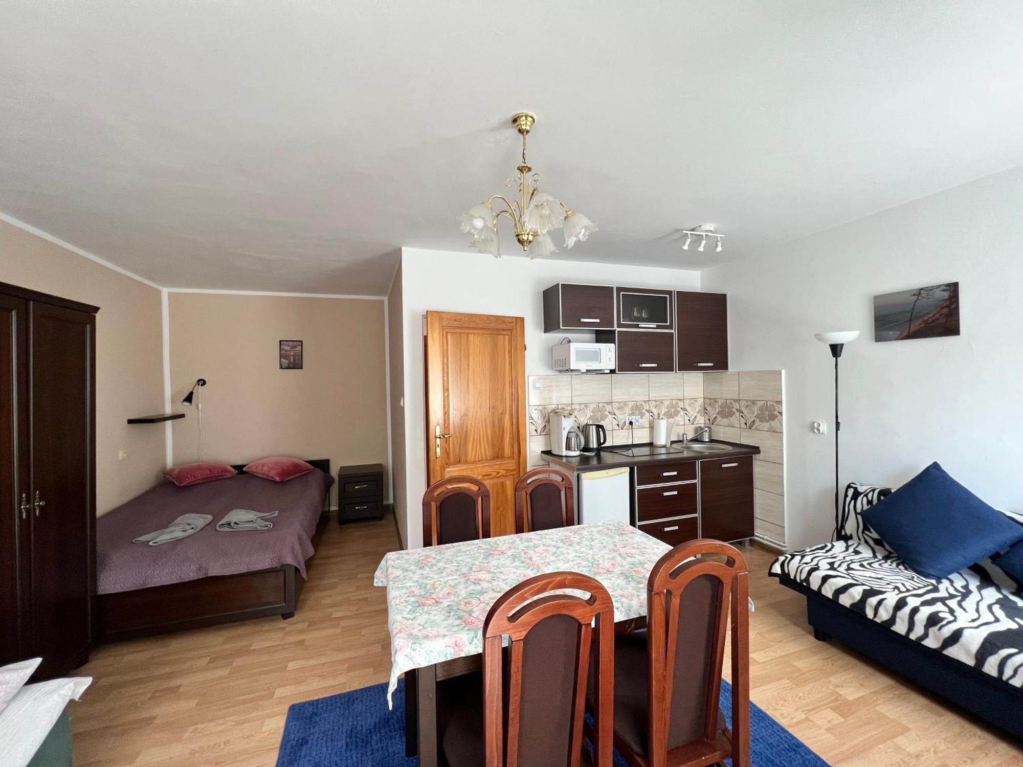 Osrodek Wczasowy Camping Morski Ustka Ruang foto